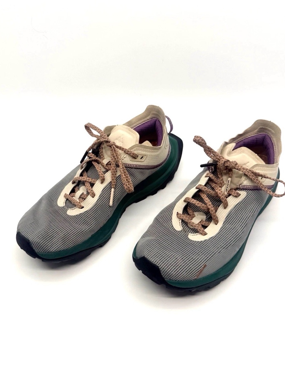 Vasque Women's Here Low Hiking Shoes Size 8 Sphagnum Green EUC - Trail